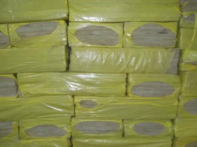 揚(yáng)中巖棉保溫板廠家直銷|揚(yáng)中外墻巖棉板廠家直銷|揚(yáng)中三鑫巖棉板生產(chǎn)廠家|浙江|上海|安徽圖片_高清圖_細(xì)節(jié)圖-常熟市沙家浜鎮(zhèn)三鑫保溫材料廠 -